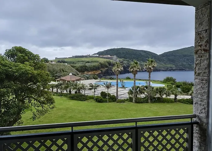 ホテル Terceira Mar アングラ・ド・エロイーズモ