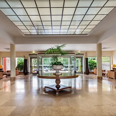 Hotell Terceira Mar 4*